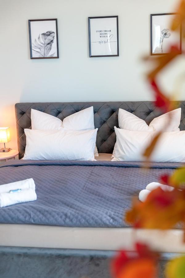 Cabana - Theview - Terrasse - Waterfront - Kostenloser Parkplatz - Wifi Oldenburg Eksteriør bilde